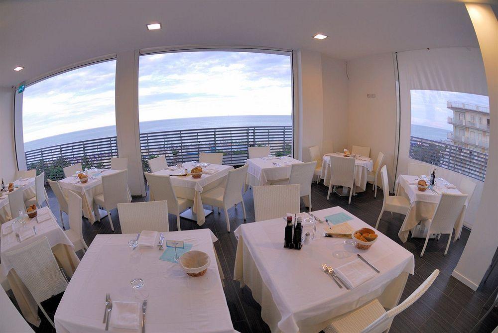 Medi Garden Hotel&Residence アルバ・アドリアティカ エクステリア 写真