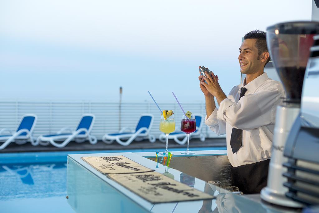 Medi Garden Hotel&Residence アルバ・アドリアティカ エクステリア 写真