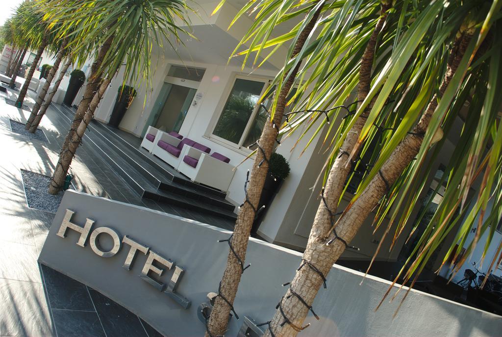 Medi Garden Hotel&Residence アルバ・アドリアティカ エクステリア 写真