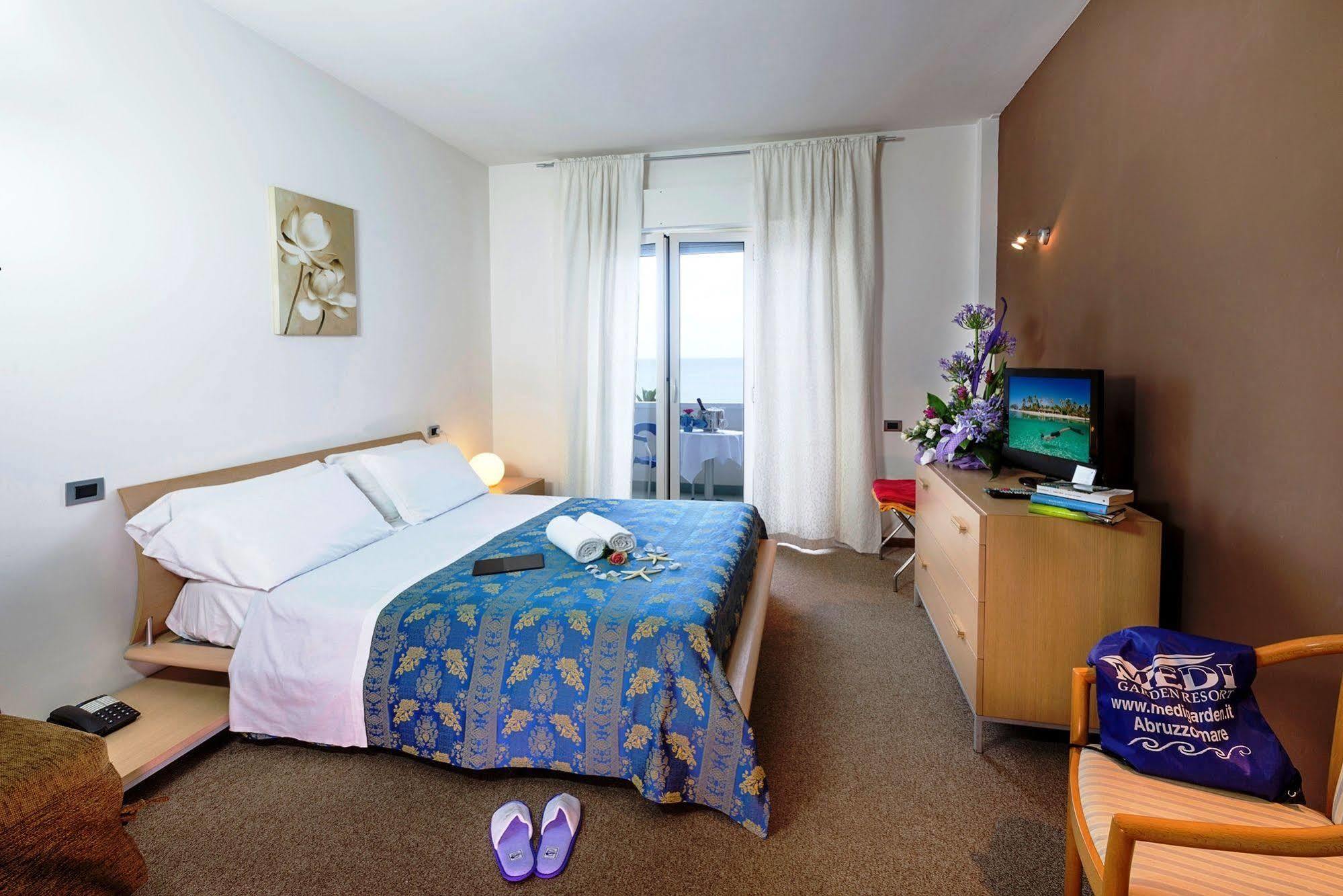 Medi Garden Hotel&Residence アルバ・アドリアティカ エクステリア 写真